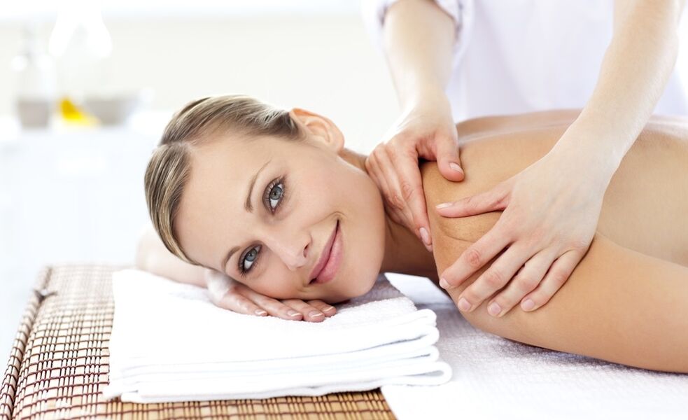 масаж за гръдна остеохондроза