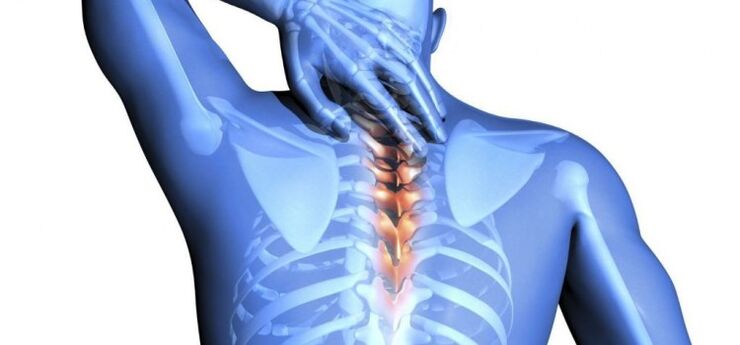 увреждане на гръбначния стълб като причина за болка между лопатките
